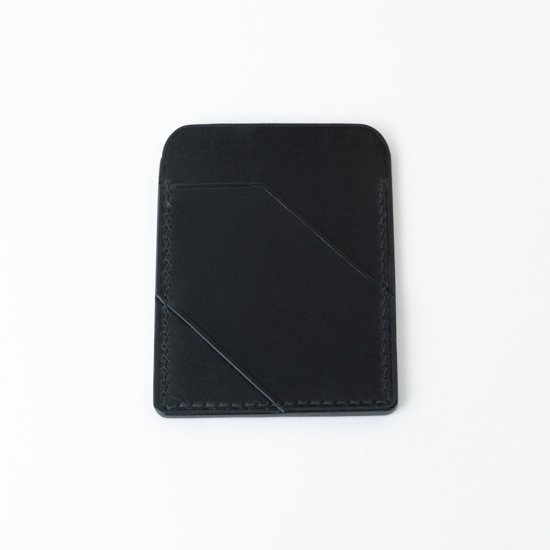 3-taskuinen korttikotelo